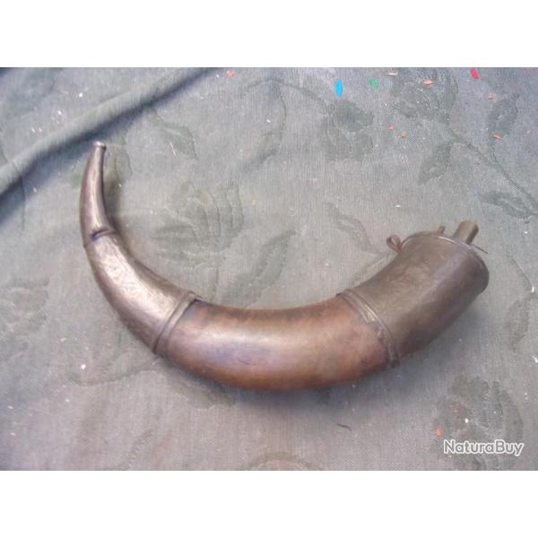 poire � poudre pour fusil  Afrique du Nord