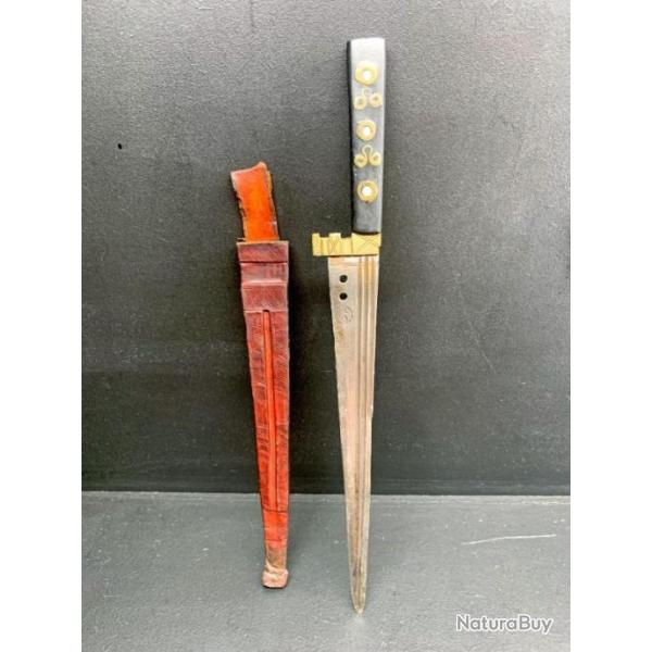 BEAU COUTEAU TOUAREG DE MAURITANIE A LAME DECALEE, CIRCA 1940, BELLE POIGNEE ET LAME TOP