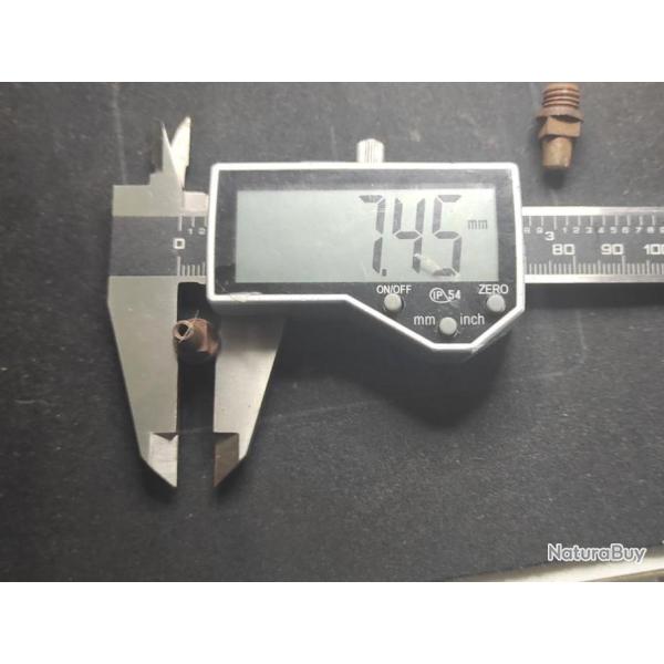 Chemine pour armes  de collection       n18 B