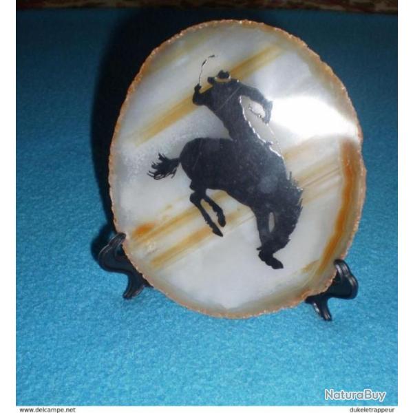 Tranche d'Agate polie avec dessin "BRONCO" ! Cowboy,Old Time, Indien, Country ! Collection !