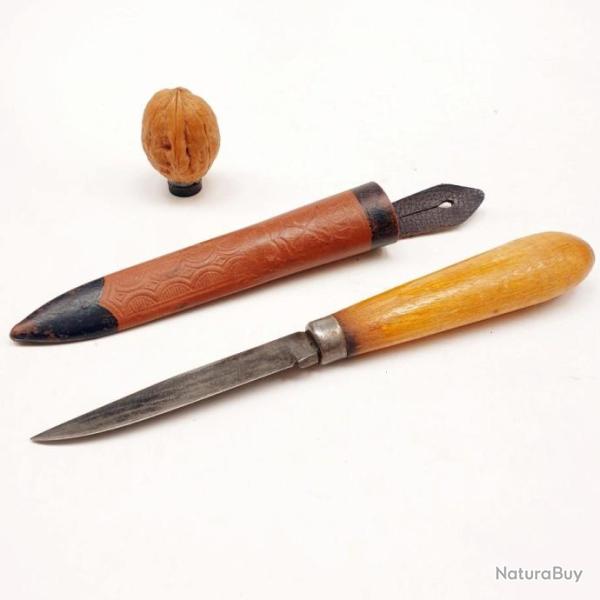 Couteau puukko MORA Sweden dans son tui en cuir d'origine chasse et pche