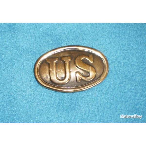 Boucle soldat U.S. en laiton plomb�e au dos !