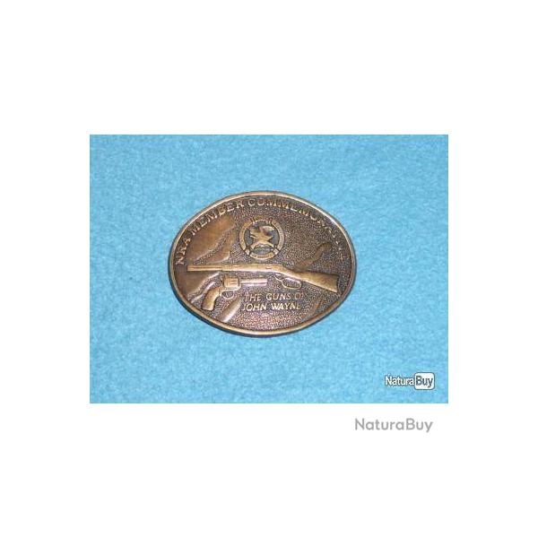 Boucle de ceinture "The Guns of John WAYNE" comm�morative pour les membres de la NRA !