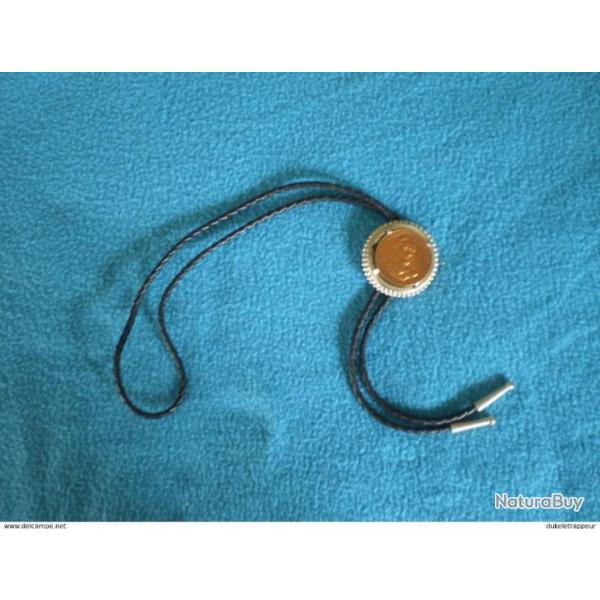 Bolo Tie John WAYNE (Bronze) pour Collection !!!