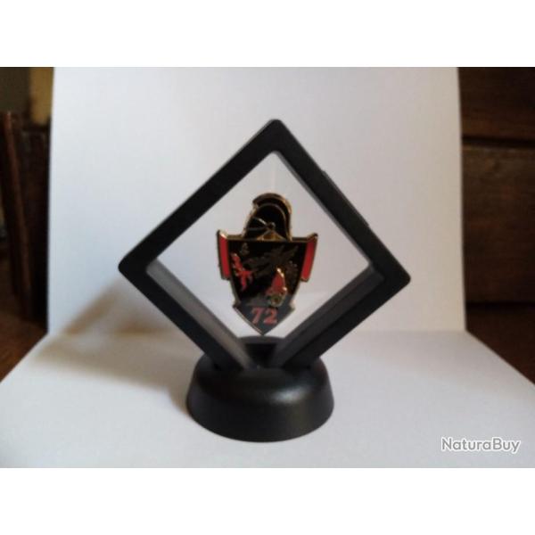 insigne 72 RG dans support