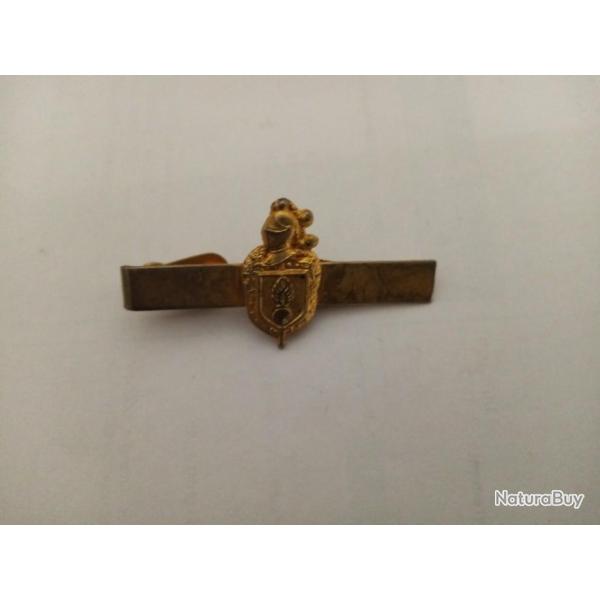 ancienne  pince de cravate gendarmerie mobil