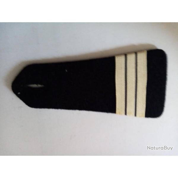 ancienne �paulette de capitaine