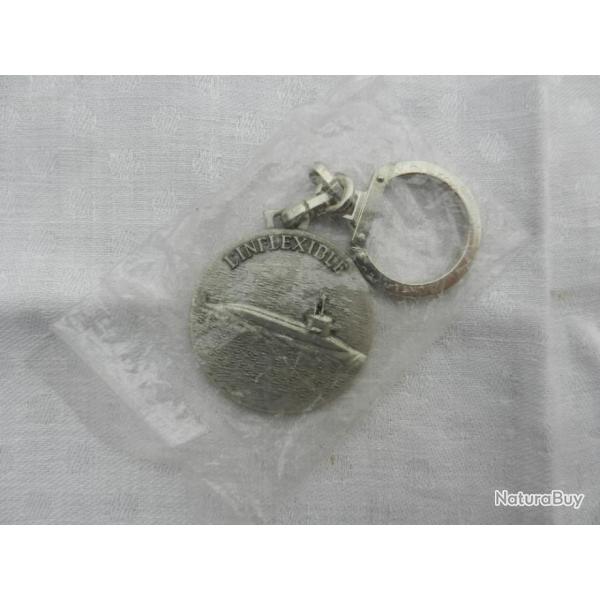 porte cl� militaire de la marine sous marin l'Inflexible