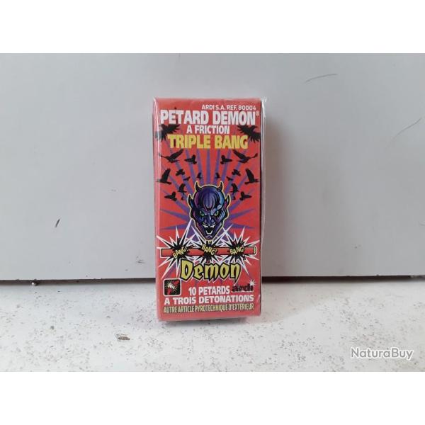 BOITE DE 10 PETARDS DEMON A FRICTION TRIPLE BANG