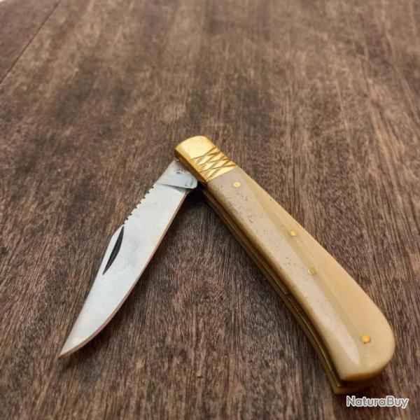 Joli Couteau LE CONSTANTIN Manche en OS