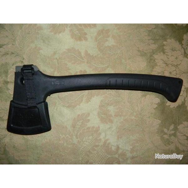 Hachette de camping - survie BUCK