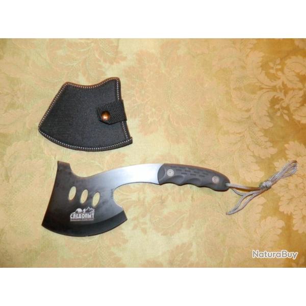 Hachette de camping - survie