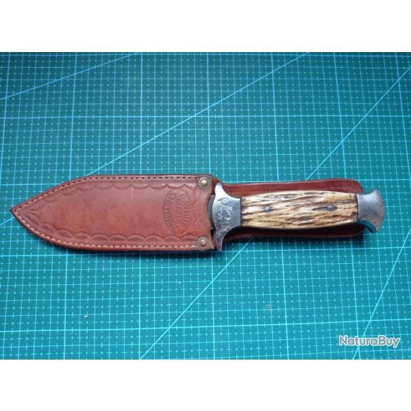 Petit Bowie avec �tui en cuir, western cowboy action shooting