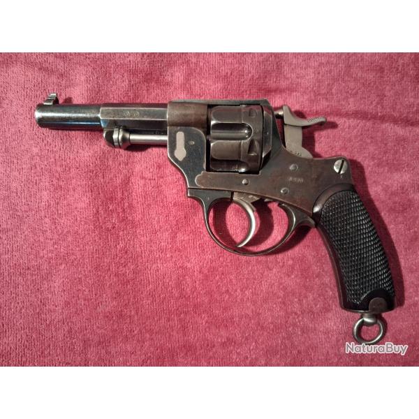 Revolver rglementaire 1874 MAS. No de srie 286 (1875).