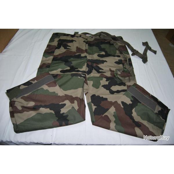 VERITABLE SUR-PANTALON DE L'ARMEE FRANCAISE NEUF TAILLE : 104 L
