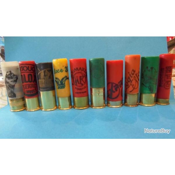 LOT DE 10 CARTOUCHES  EN PLASTIQUE  ANCIENNES  POUR LA  PLUS PART NON RECHARGEES  COLLECTION N�3