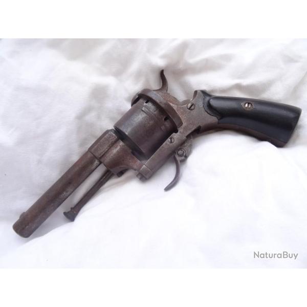 VA34) lot =  rare r�volver a broches = 6 coups  cal 9 mms