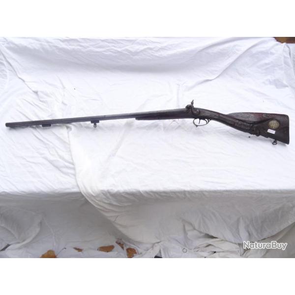 VA-106) lot = fusil platines double a piston  tr�s belle crosse filigran�e garnitures maillechort