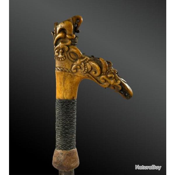 EPEE MANDAU pour enfant - Culture Dayak, �le de Born�o, Indon�sie - Premi�re moiti� du XX�me si�cle