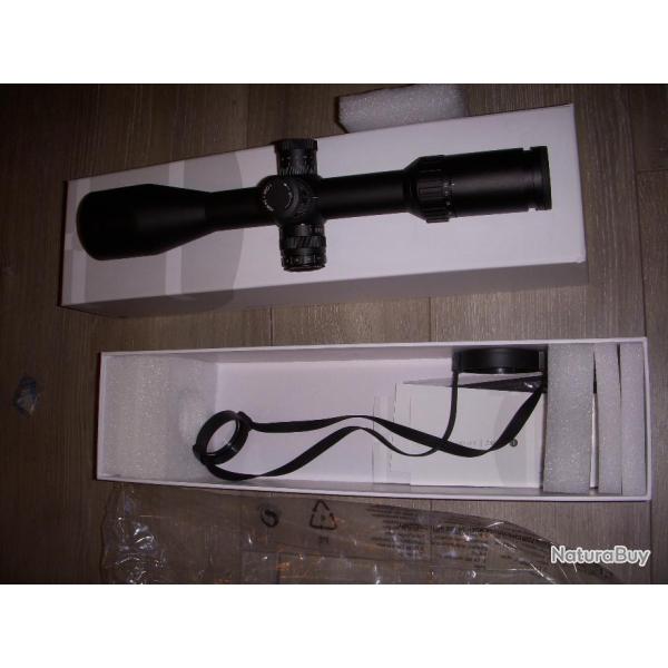 lunette HAWKE s�rie VANTAGE 30 WA SF IR 4-16x50 r�ticule lumineux 22 LR HIGH VELOCITY (16x)