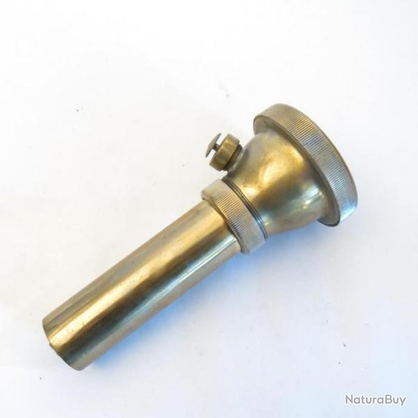 Lampe tanche de scaphandrier en bronze