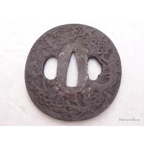 tsuba43) lot  tsuba en fer pour wakisashy ou katana  �poque �do = 300 ans