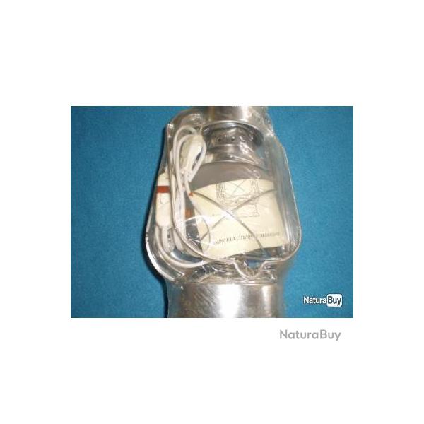 Lampe �lectrifi�e (� huile ou � p�trole) "LUCIOLE" (verrine cass�e) !