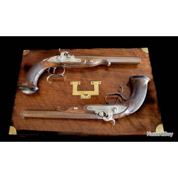 COFFRET DE GRAND LUXE SIGNE PERIN LE PAGE  REF: 644