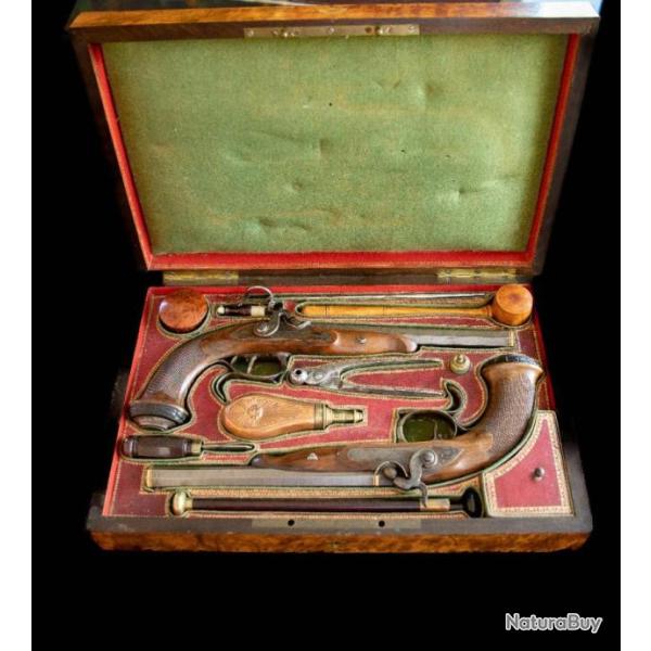 RARE COFFRET DE GRAND LUXE SIGNE PLOMDEUR. Rf 642