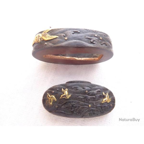 japon110) lot = fuchi et kashira  dor�s , font paire  = �poque �do