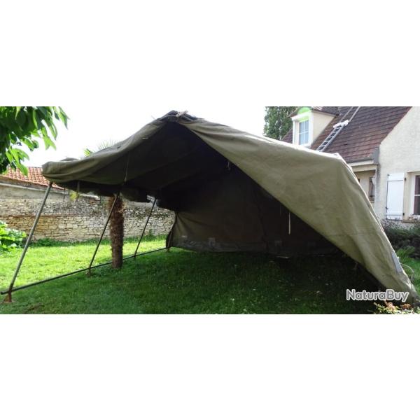 Tente militaire 5m60 x 5m60
