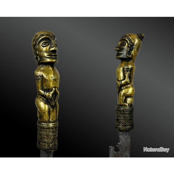 SABRE appel� Piso Gaja Dompak - Culture Batak, Sumatra - Premi�re moiti� du XX�me si�cle