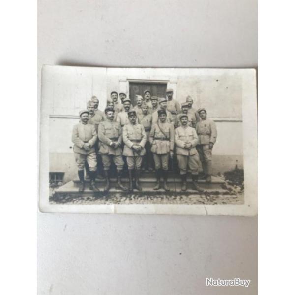 Carte postale soldats franais 1918.Guignicourt sur vence.Ardennes.