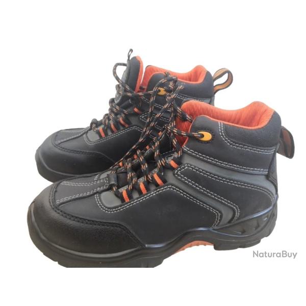Paire de chaussures de scurit PORTWEST composite lite pointure 39 avec embout coqu