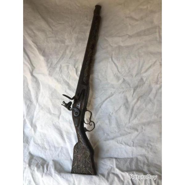 TROMBLON A SILEX A L ORIENTALE DE PIRATE BARBARESQUE