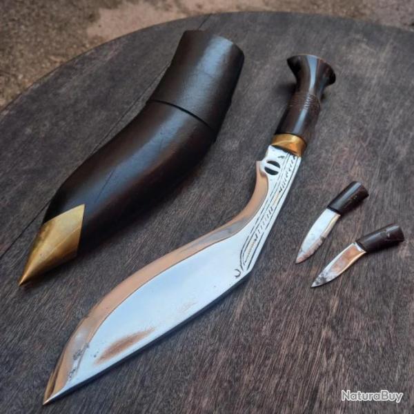 Magnifique Couteau KUUKRI Manche en joli Corne �tui en Cuir tr�s bon �tat 2 petits lames