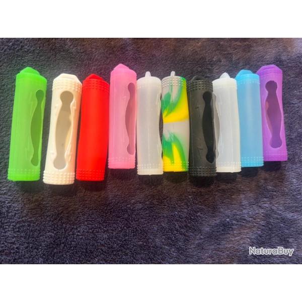 Lot de 10 etui protection silicone pour Accus pile batterie 18650