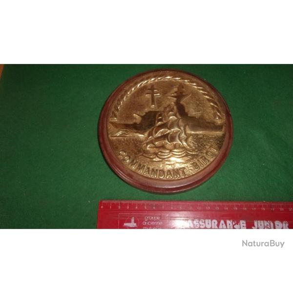 Tape de bouche  Commandant Birot