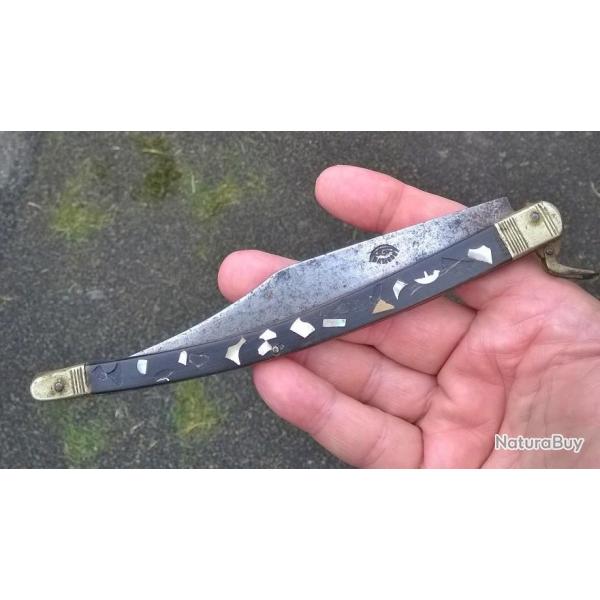 ANCIENNE NAVAJA MARQUAGE BATISSE LOGO TETE DE LUNE  LONG 32 CM OUVERTE