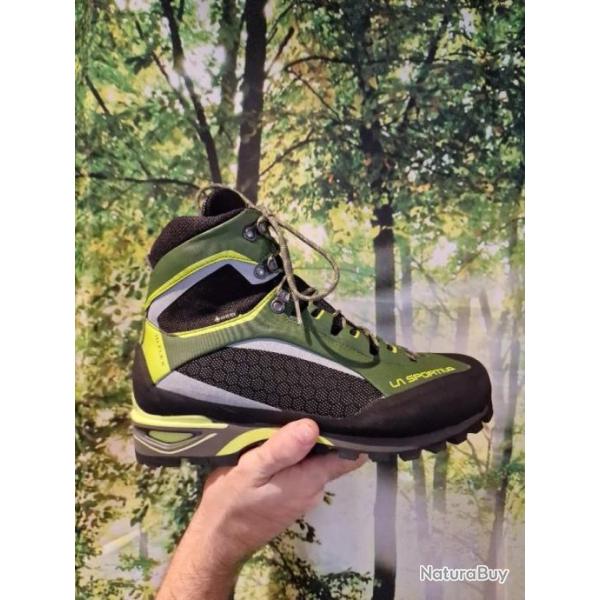 CHAUSSURE LA SPORTIVA TRANGO TOWER GTX OLIVE/NEON