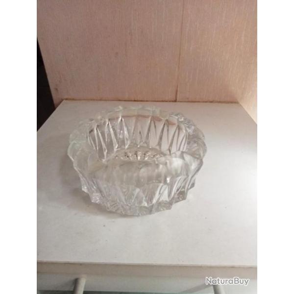 cendrier en cristal 1950 diam�tre 13 cm hauteur 7 cm