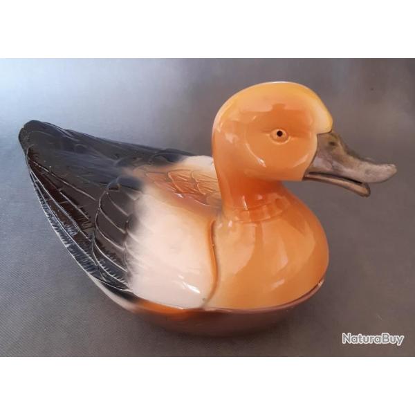 Terrine en fa�ence forme canard, � t�te jaune. Excellent �tat, pas d'�caille.