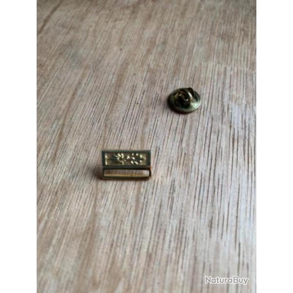 Porte-m�daille pour 1 pendante en r�duction (ordonnance) sur Spencer ou tenue de ville.