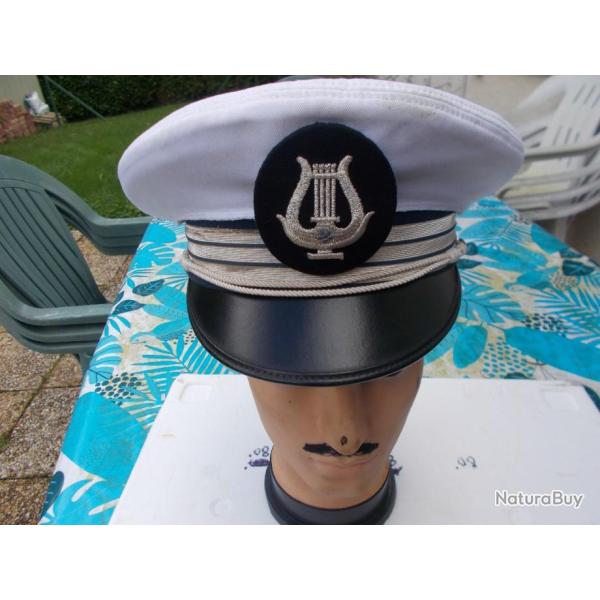 casquette de capitaine de la musique,complete et en bon �tat!!TRES RARE