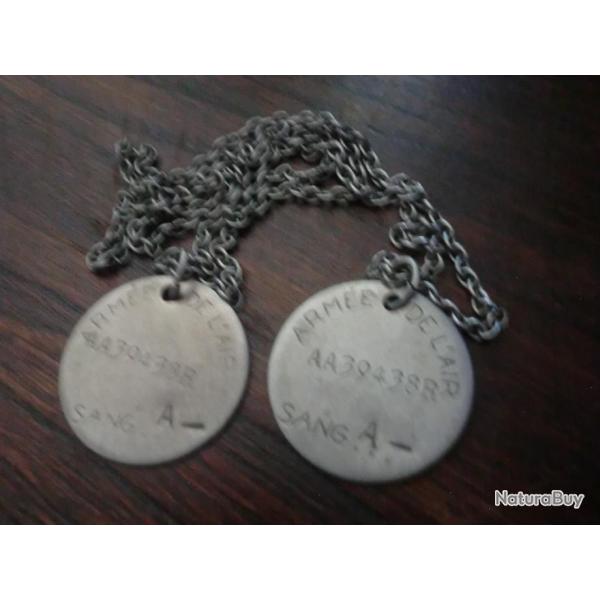 plaque d identification arm�e de l air ^periode indochine   metal  AA 39438R  sang  A resus