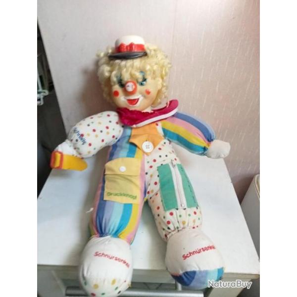 poup�e clouw ancien en plastique hauteur 43 cm