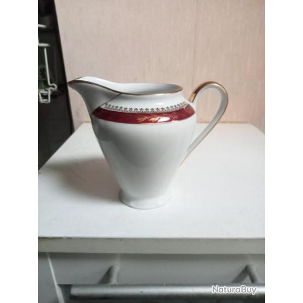 pot � lait en porcelaine de sologne hauteur 11cm