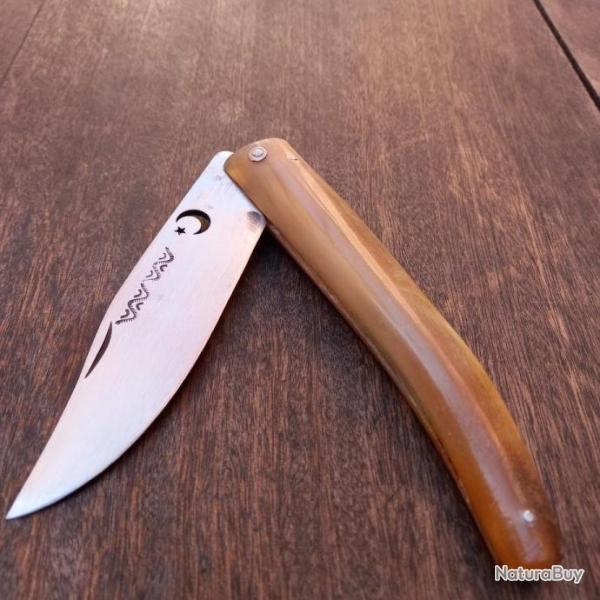 Tr�s Grand Couteau ARTISANAL CAPUCIN de KAHRAMANMARAS 2 CLOUS Manche en Corne