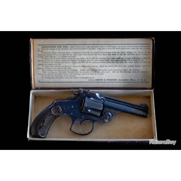 SMITH & WESSON TOP BREAK CAL .38 ETAT NEUF REF 662