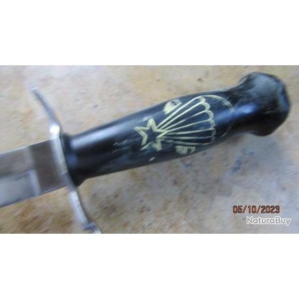 couteau dague para avec brevet parachutiste commando de chasse guerre  Alg�rie foyer et apres